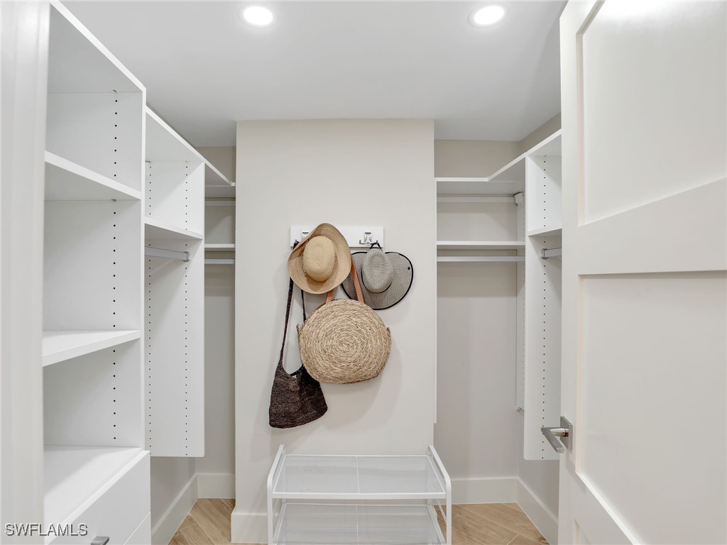 4001 Gulf Shore Boulevard N #1000 Naples FL 34103 225047976 image30