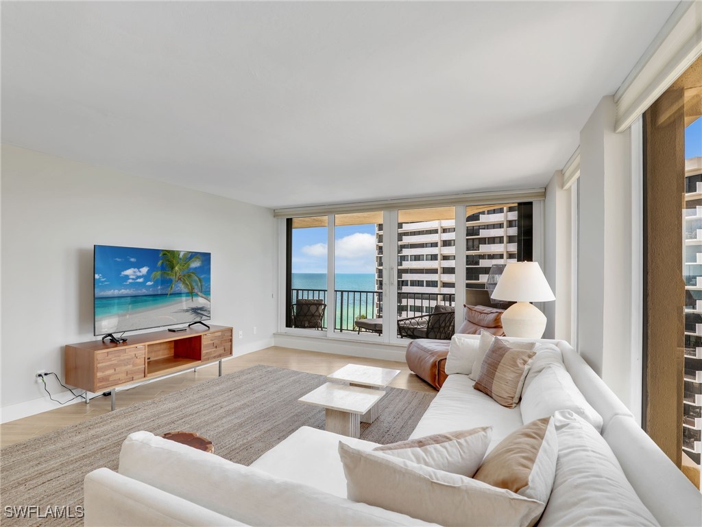 4001 Gulf Shore Boulevard N #1000 Naples FL 34103 225047976 image6