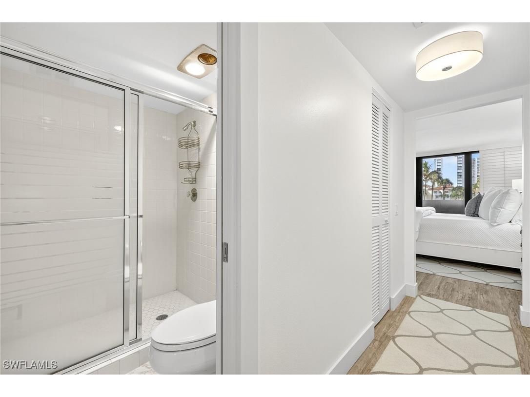 4001 Gulf Shore Boulevard N #105 Naples FL 34103 225064362 image16