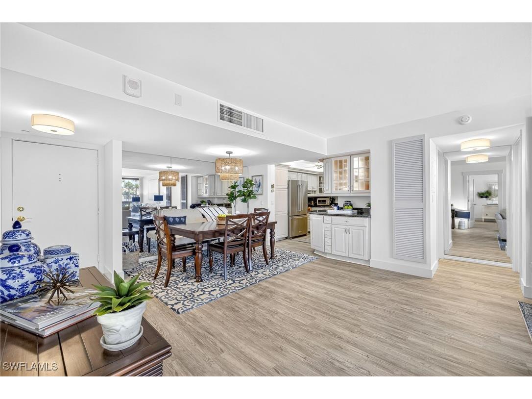 4001 Gulf Shore Boulevard N #105 Naples FL 34103 225064362 image5