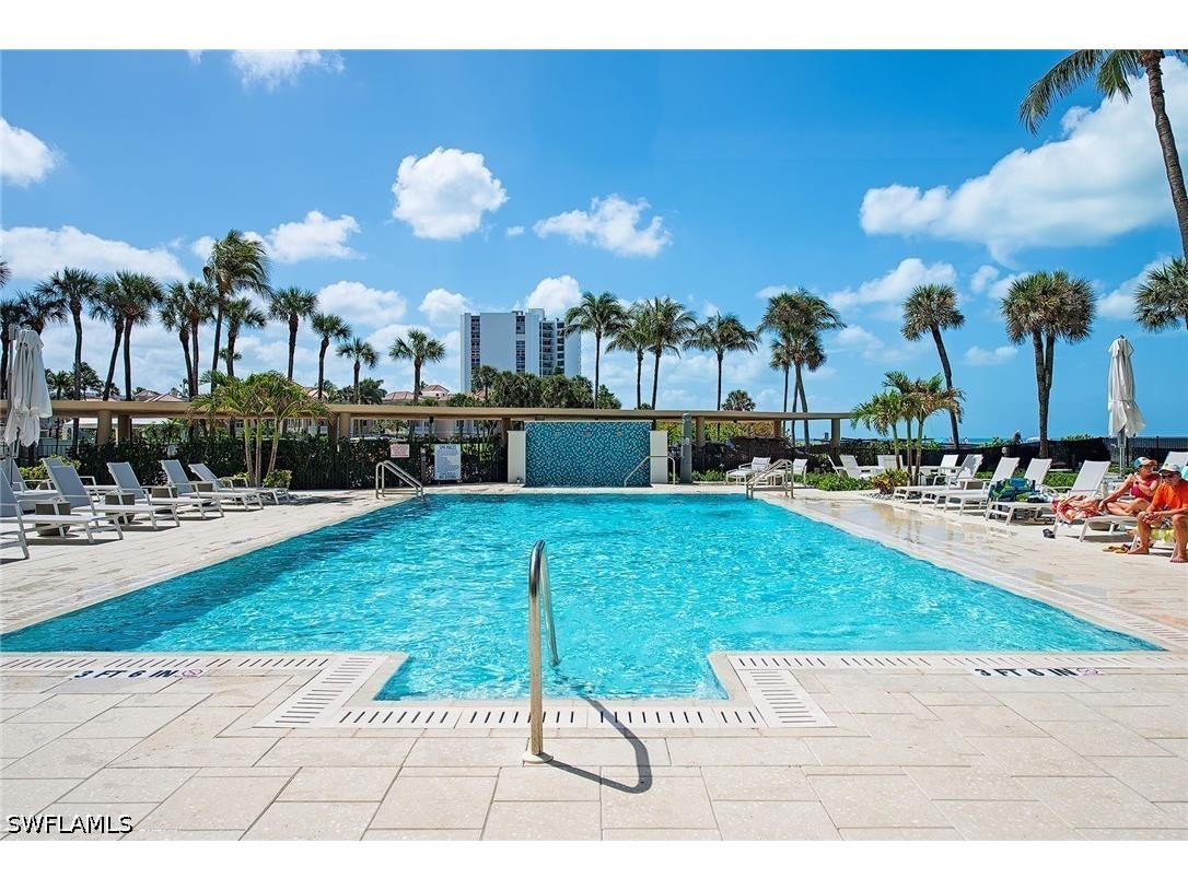 4001 Gulf Shore Boulevard N #1100 Naples FL 34103 226013477 image17