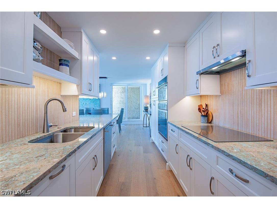 4001 Gulf Shore Boulevard N #1100 Naples FL 34103 226013477 image5