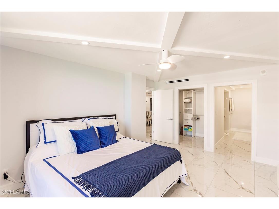 4001 Gulf Shore Boulevard N #1104 Naples FL 34103 225059085 image20