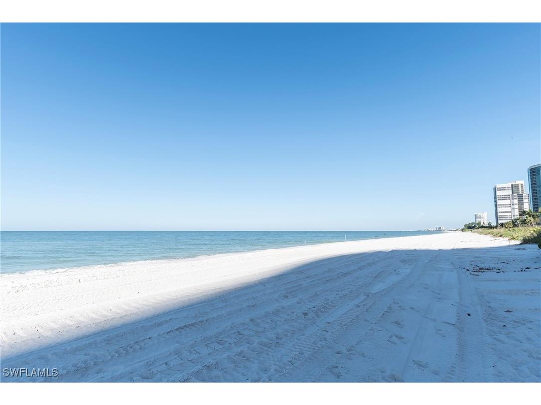 4001 Gulf Shore Boulevard N #1104 Naples FL 34103 225072111 image33