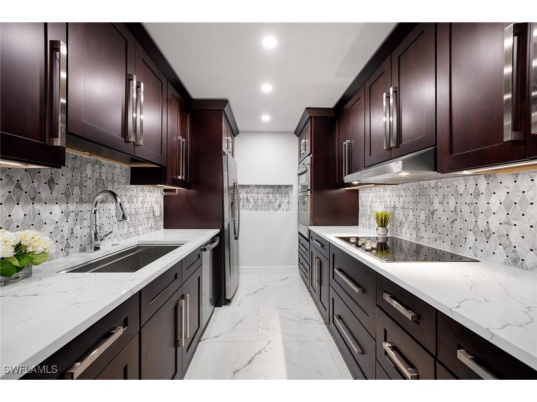 4001 Gulf Shore Boulevard N #1104 Naples FL 34103 225080304 image11