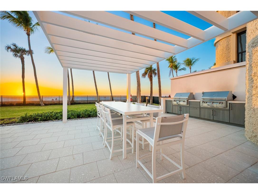 4001 Gulf Shore Boulevard N #1104 Naples FL 34103 225080304 image25