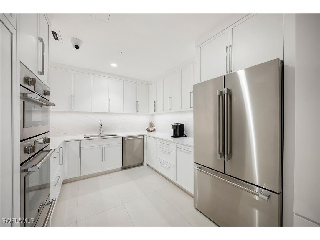 4001 Gulf Shore Boulevard N #1104 Naples FL 34103 225080304 image31