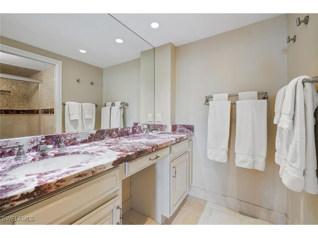4001 Gulf Shore Boulevard N #1205 Naples FL 34103 226002306 image17
