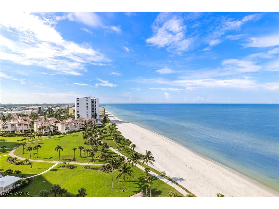 4001 Gulf Shore Boulevard N #1207 Naples FL 34103 223068982 image1