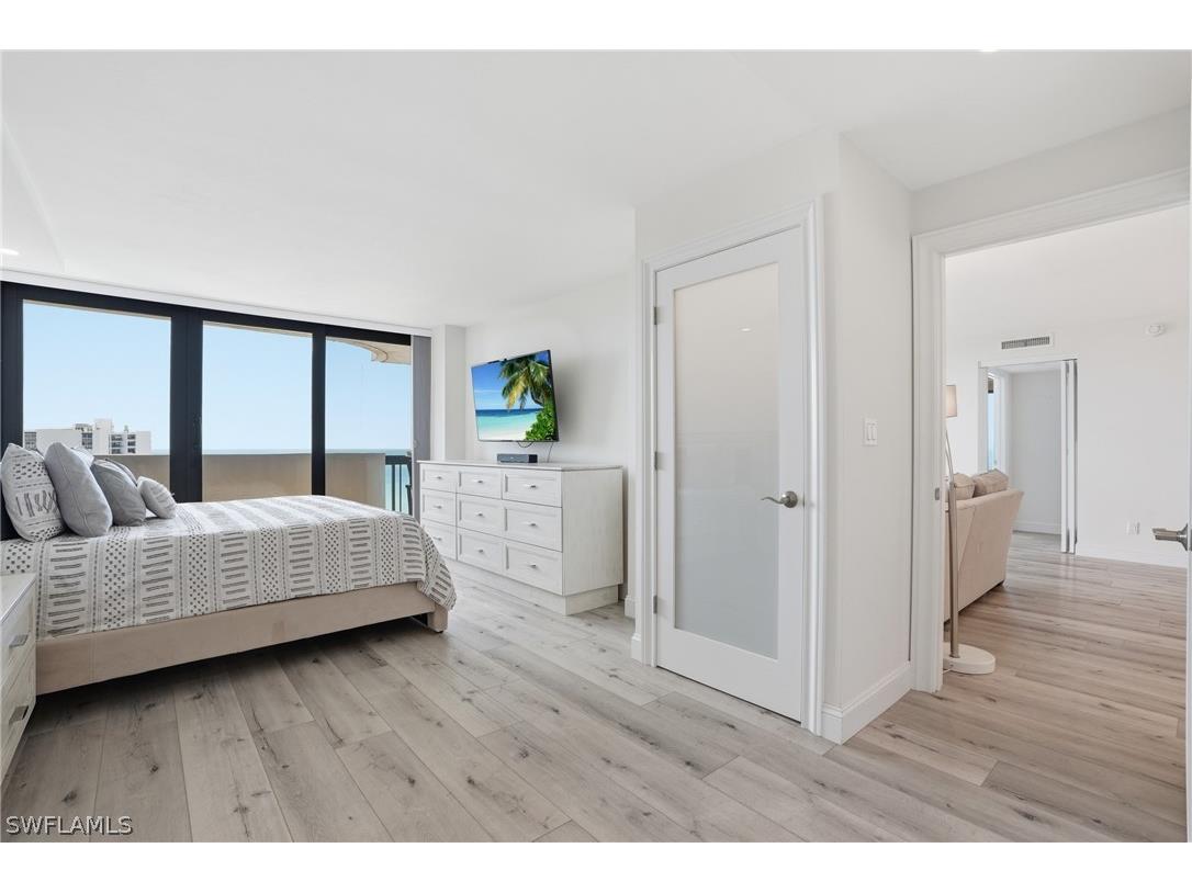4001 Gulf Shore Boulevard N #1407 Naples FL 34103 226011033 image19