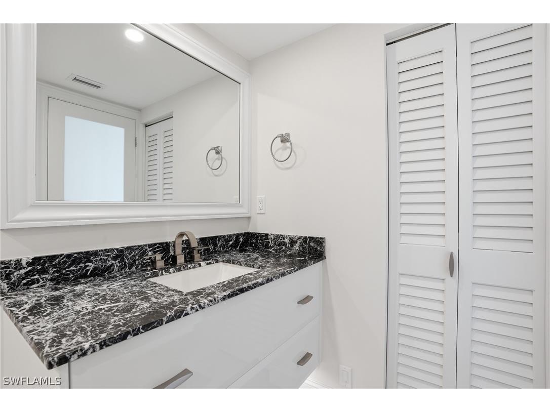 4001 Gulf Shore Boulevard N #1407 Naples FL 34103 226011033 image29