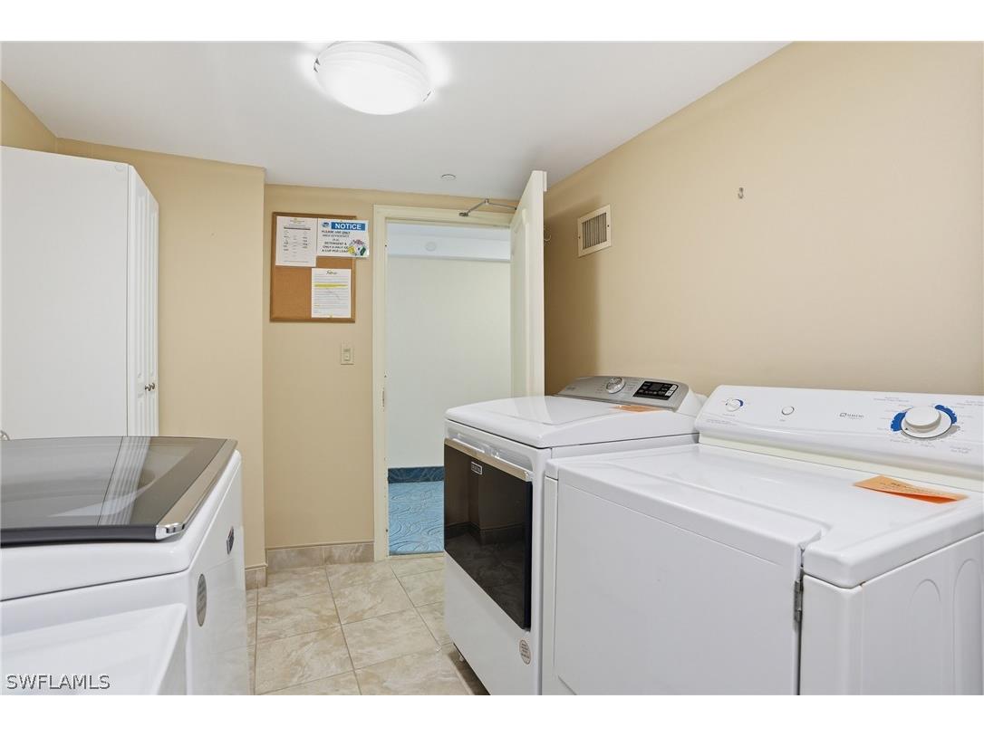 4001 Gulf Shore Boulevard N #1407 Naples FL 34103 226011033 image40
