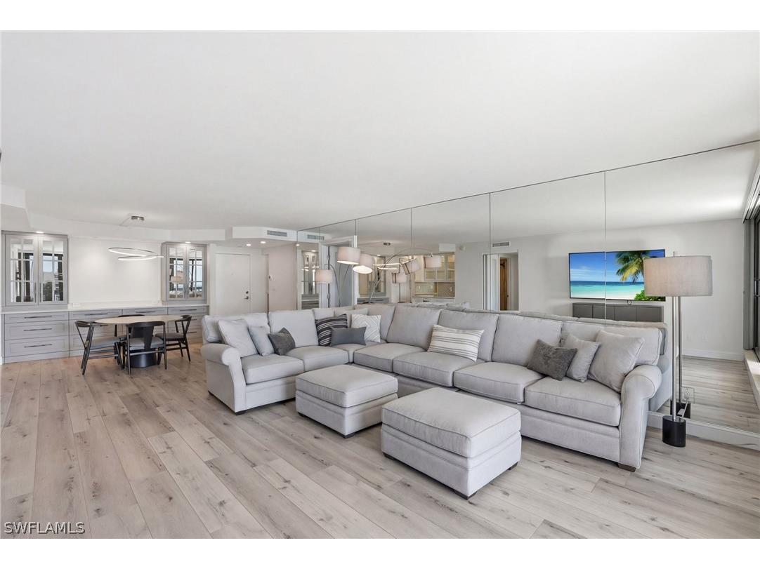 4001 Gulf Shore Boulevard N #1407 Naples FL 34103 226011033 image8