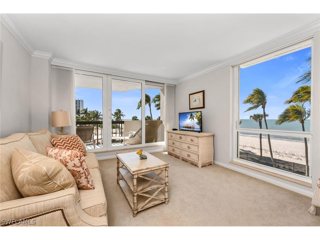 4001 Gulf Shore Boulevard N #207 Naples FL 34103 226006374 image1