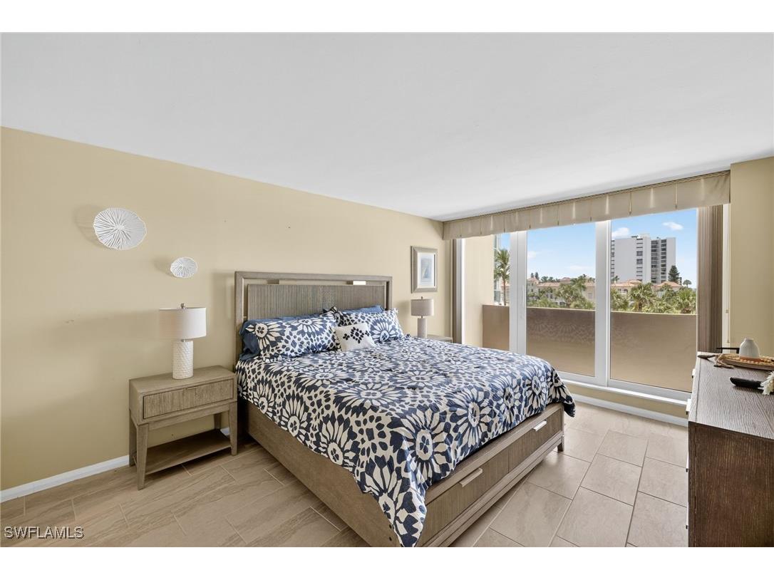 4001 Gulf Shore Boulevard N #303 Naples FL 34103 225066140 image13