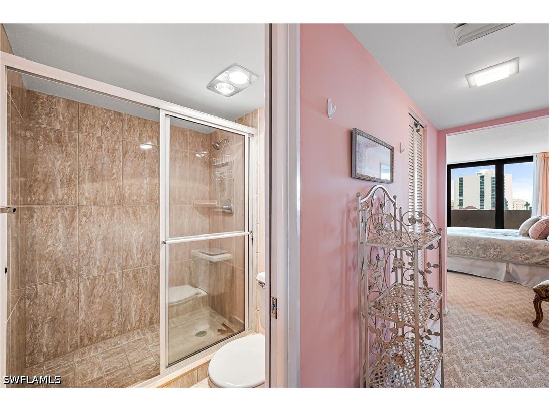4001 Gulf Shore Boulevard N #505 Naples FL 34103 226017427 image13