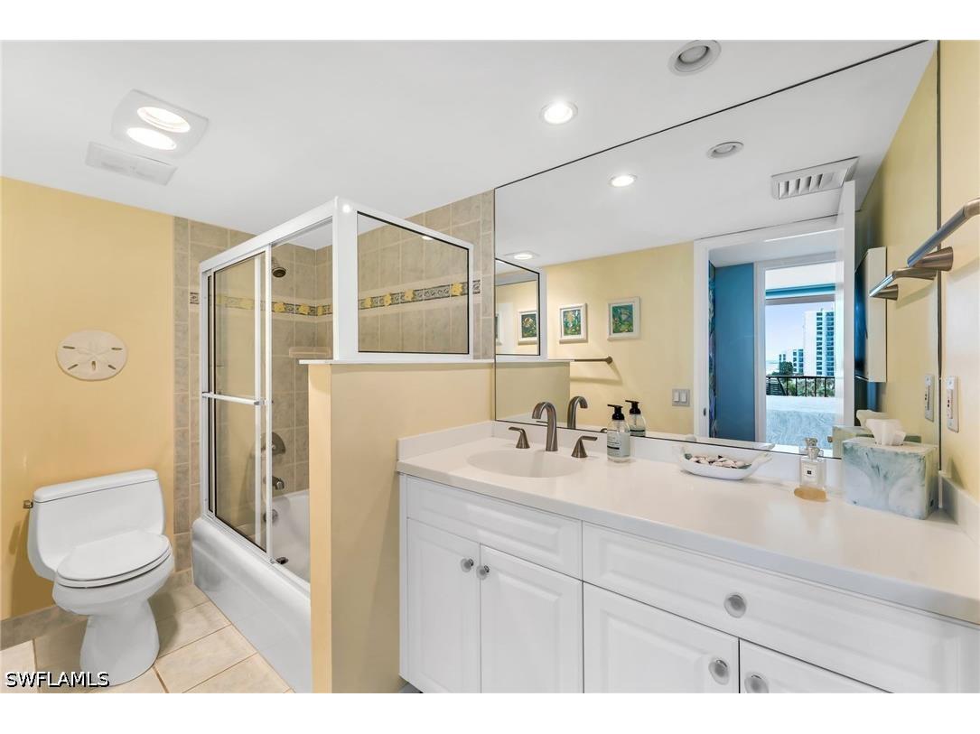 4001 Gulf Shore Boulevard N #507 Naples FL 34103 226022066 image14