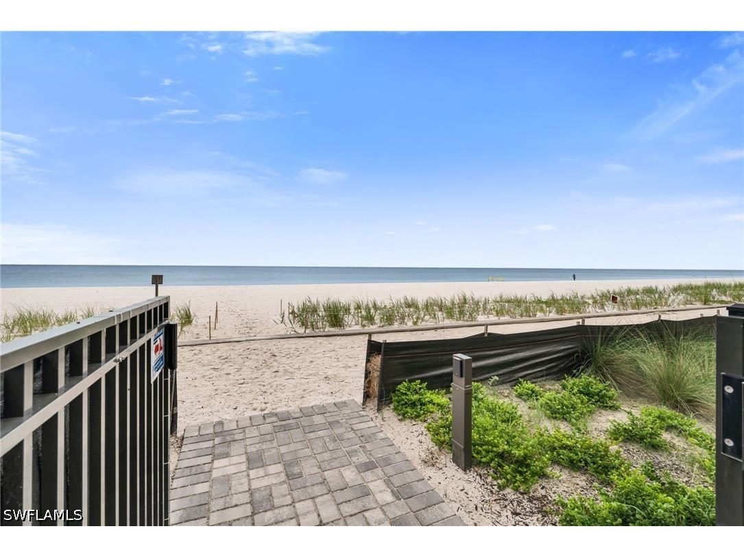 4001 Gulf Shore Boulevard N #507 Naples FL 34103 226022066 image19
