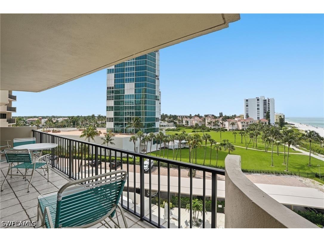 4001 Gulf Shore Boulevard N #507 Naples FL 34103 226022066 image23