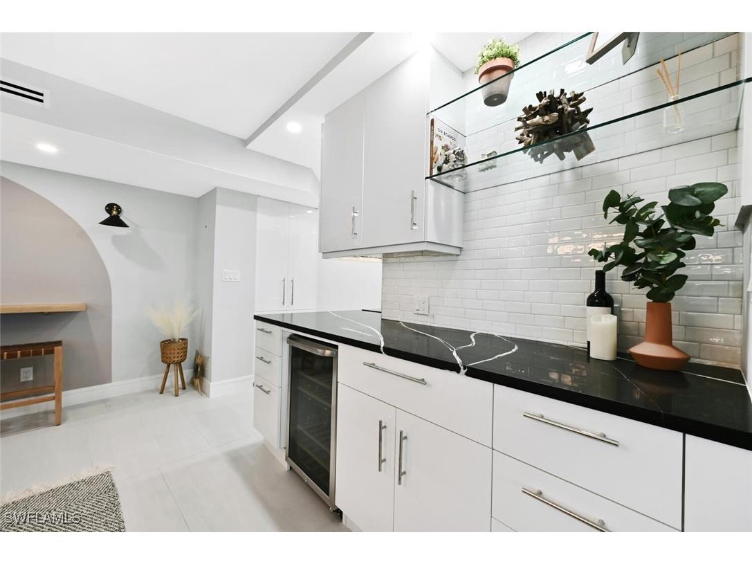 4001 Gulf Shore Boulevard N #602 Naples FL 34103 226002951 image12