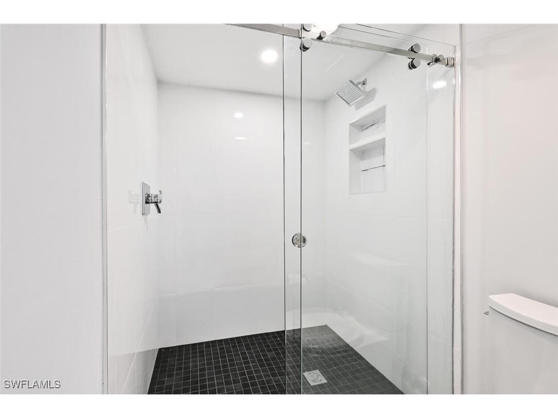 4001 Gulf Shore Boulevard N #602 Naples FL 34103 226002951 image20