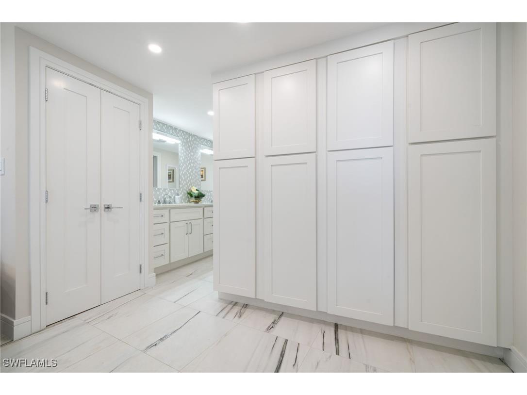 4001 Gulf Shore Boulevard N #702 Naples FL 34103 225061451 image21