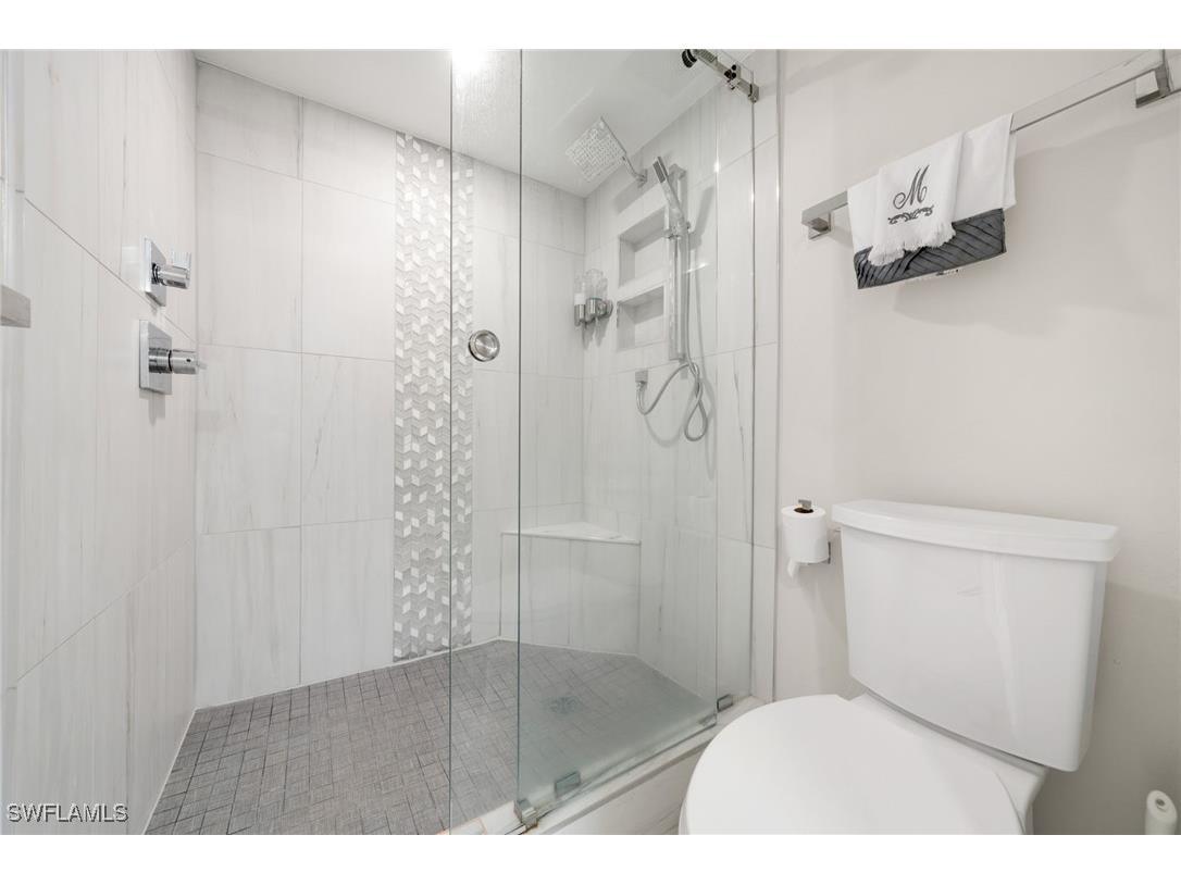 4001 Gulf Shore Boulevard N #702 Naples FL 34103 225061451 image23