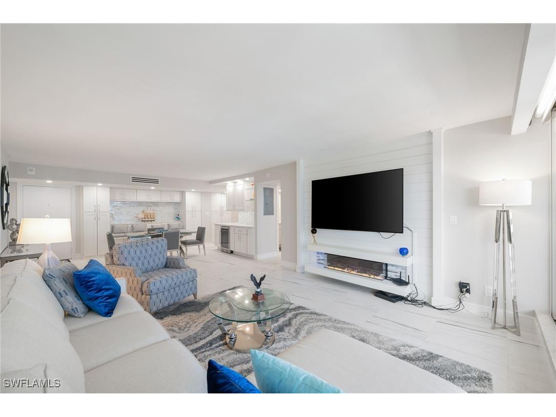 4001 Gulf Shore Boulevard N #702 Naples FL 34103 225061451 image8