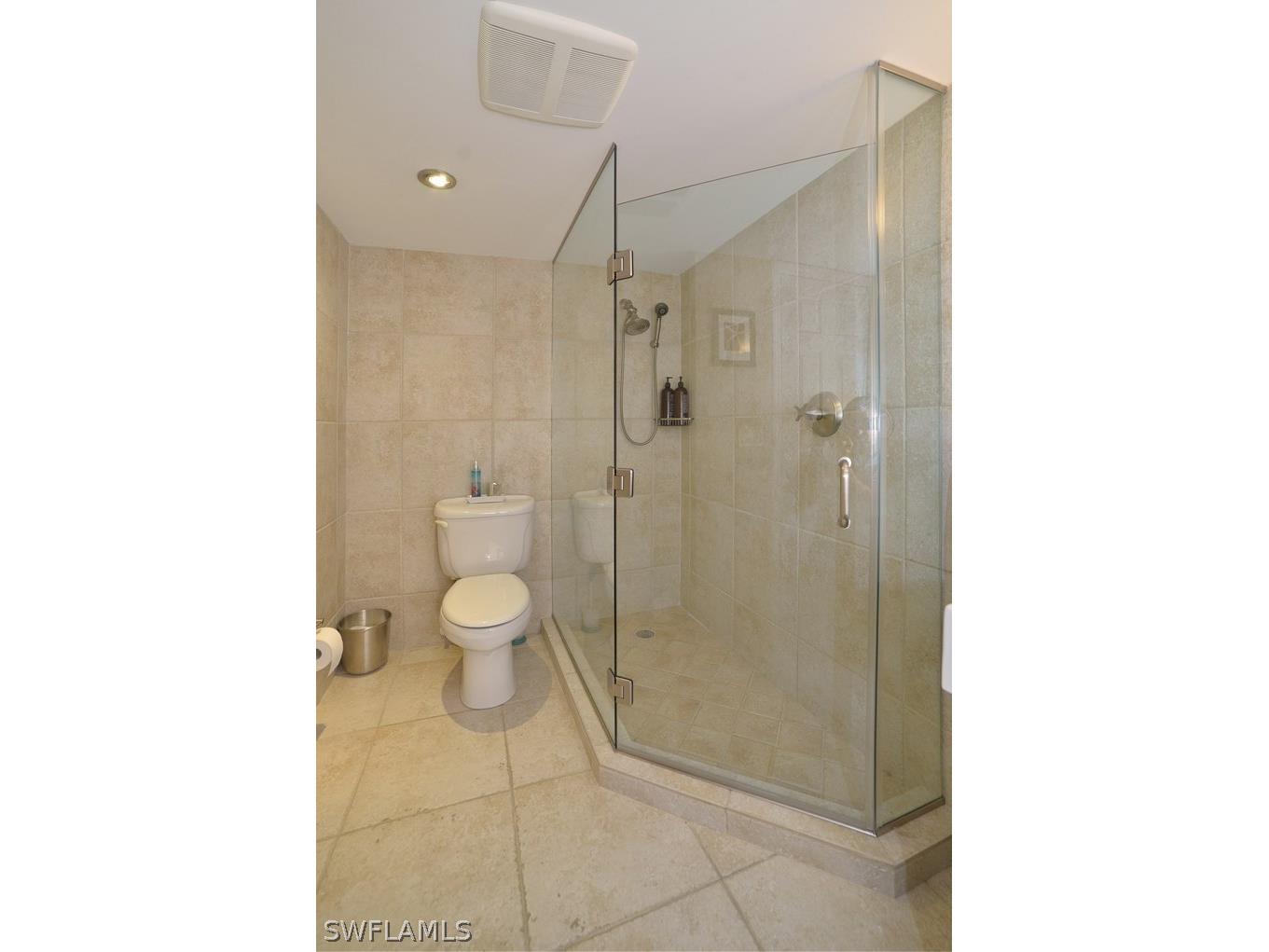 4001 Gulf Shore Boulevard N #707 Naples FL 34103 226010387 image24