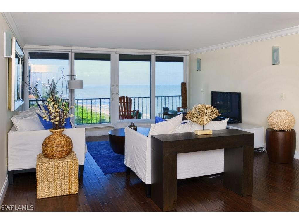 4001 Gulf Shore Boulevard N #707 Naples FL 34103 226010387 image3