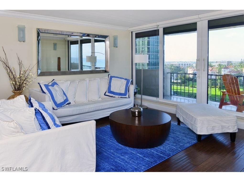 4001 Gulf Shore Boulevard N #707 Naples FL 34103 226010387 image4