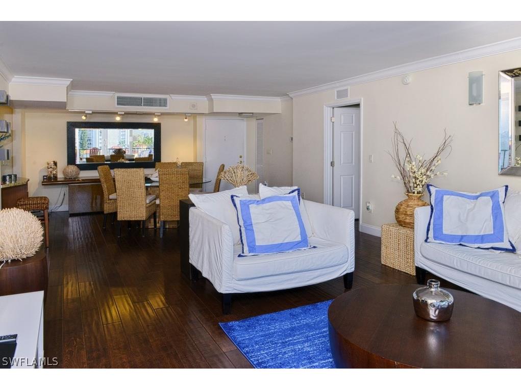 4001 Gulf Shore Boulevard N #707 Naples FL 34103 226010387 image6