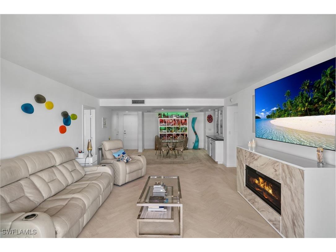 4001 Gulf Shore Boulevard N #802 Naples FL 34103 225030935 image13