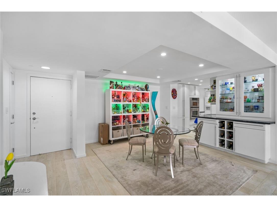 4001 Gulf Shore Boulevard N #802 Naples FL 34103 225030935 image7