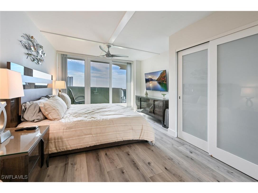 4001 Gulf Shore Boulevard N #803 Naples FL 34103 225071692 image14