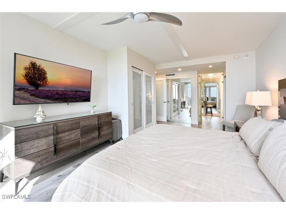 4001 Gulf Shore Boulevard N #803 Naples FL 34103 225071692 image15