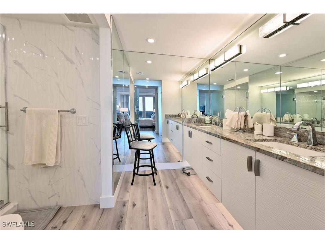 4001 Gulf Shore Boulevard N #803 Naples FL 34103 225071692 image16