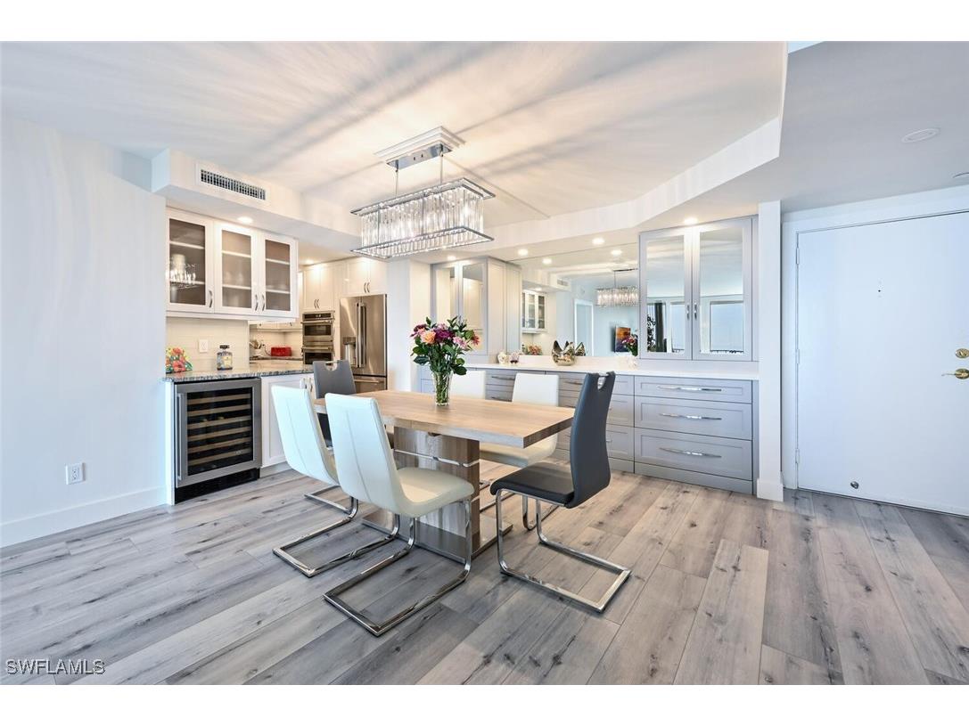 4001 Gulf Shore Boulevard N #803 Naples FL 34103 225071692 image7