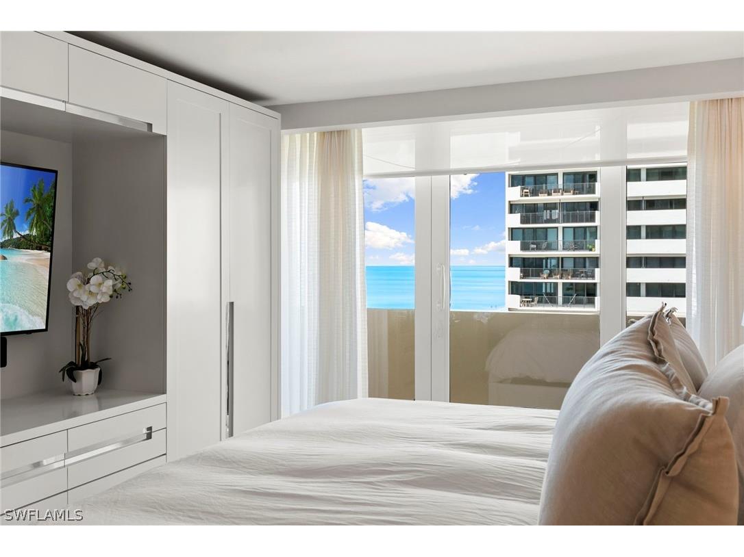 4001 Gulf Shore Boulevard N #806 Naples FL 34103 226009283 image14