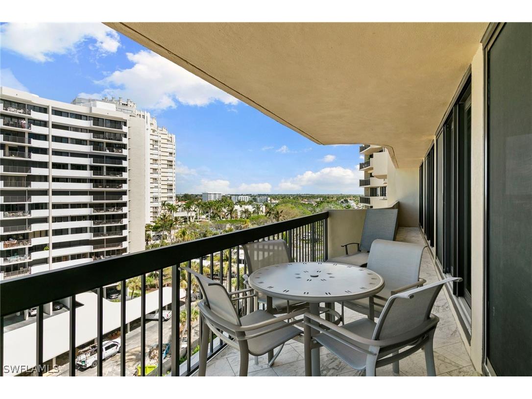 4001 Gulf Shore Boulevard N #806 Naples FL 34103 226009283 image22