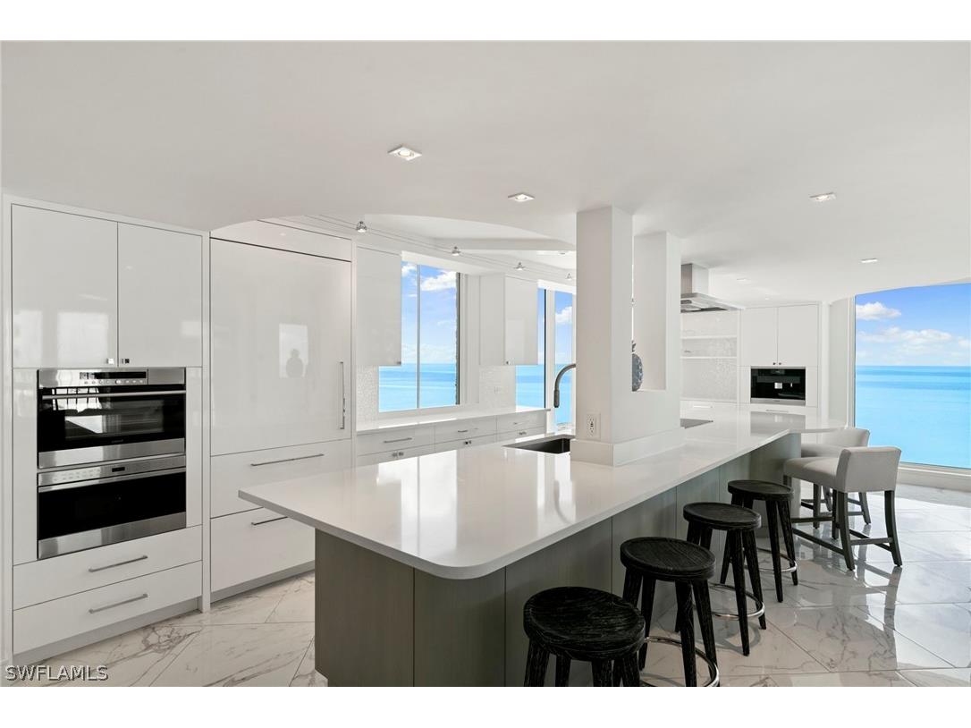 4001 Gulf Shore Boulevard N #806 Naples FL 34103 226009283 image3