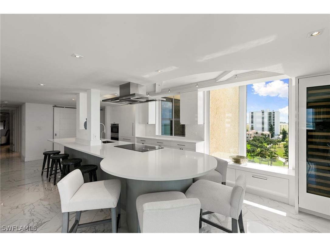 4001 Gulf Shore Boulevard N #806 Naples FL 34103 226009283 image6