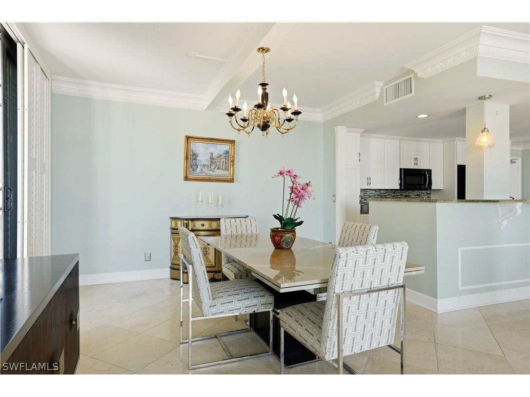 4001 Gulf Shore Boulevard N #PH8 Naples FL 34103 226011316 image16