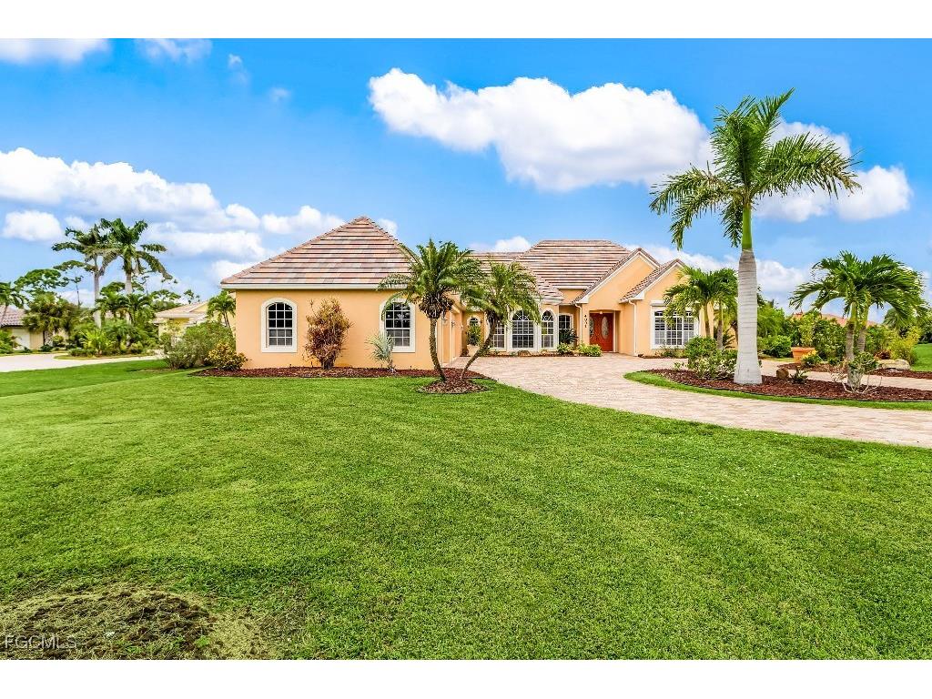 4001 Marianne Key Road Punta Gorda FL 33955 2025011325 image1