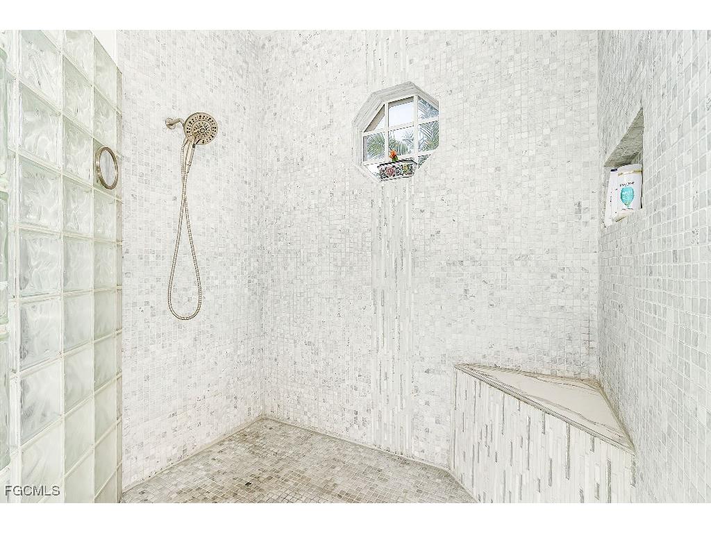 4001 Marianne Key Road Punta Gorda FL 33955 2025011325 image9