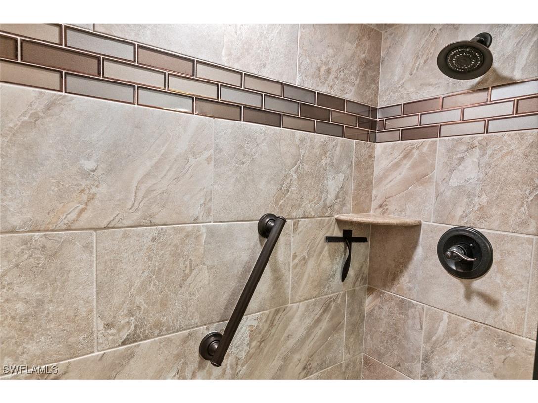 4001 SE 19th Place #2 Cape Coral FL 33904 226003269 image22