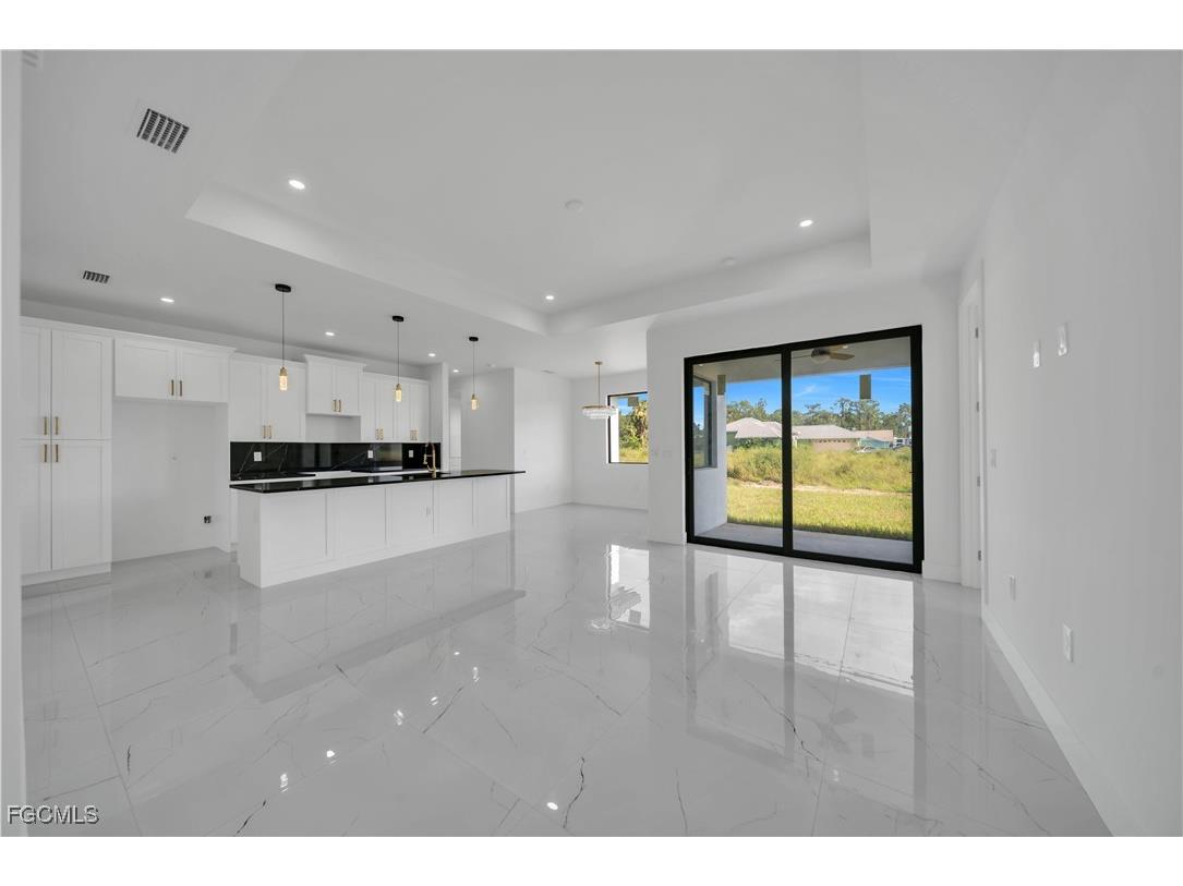 4002 E 9th Street Lehigh Acres FL 33972 2025012507 image15