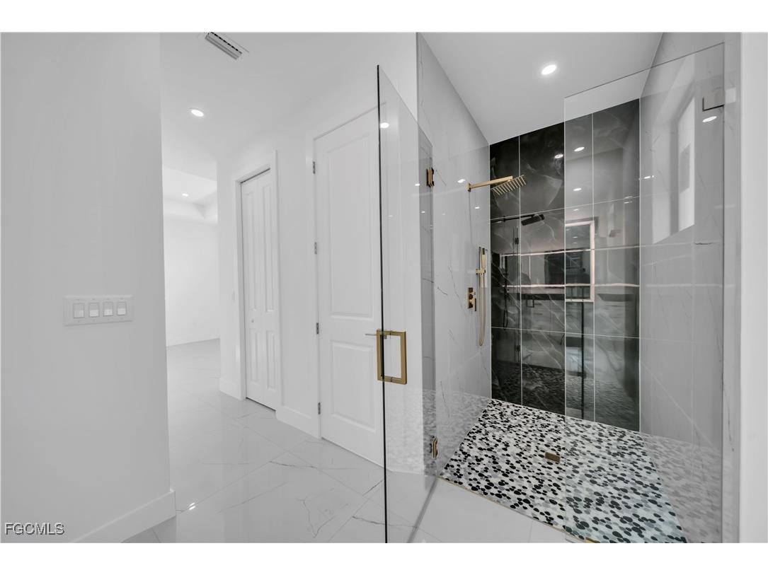 4002 E 9th Street Lehigh Acres FL 33972 2025012507 image27