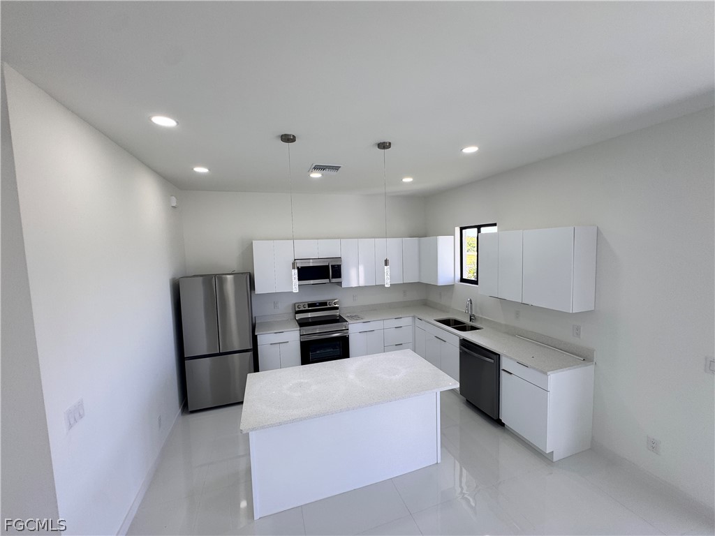 4002 NW 38th Street Cape Coral FL 33993 2025016749 image26