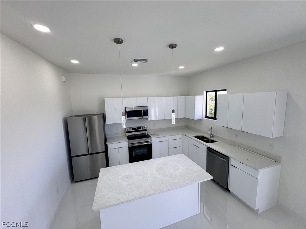 4002 NW 38th Street Cape Coral FL 33993 2025016749 image27